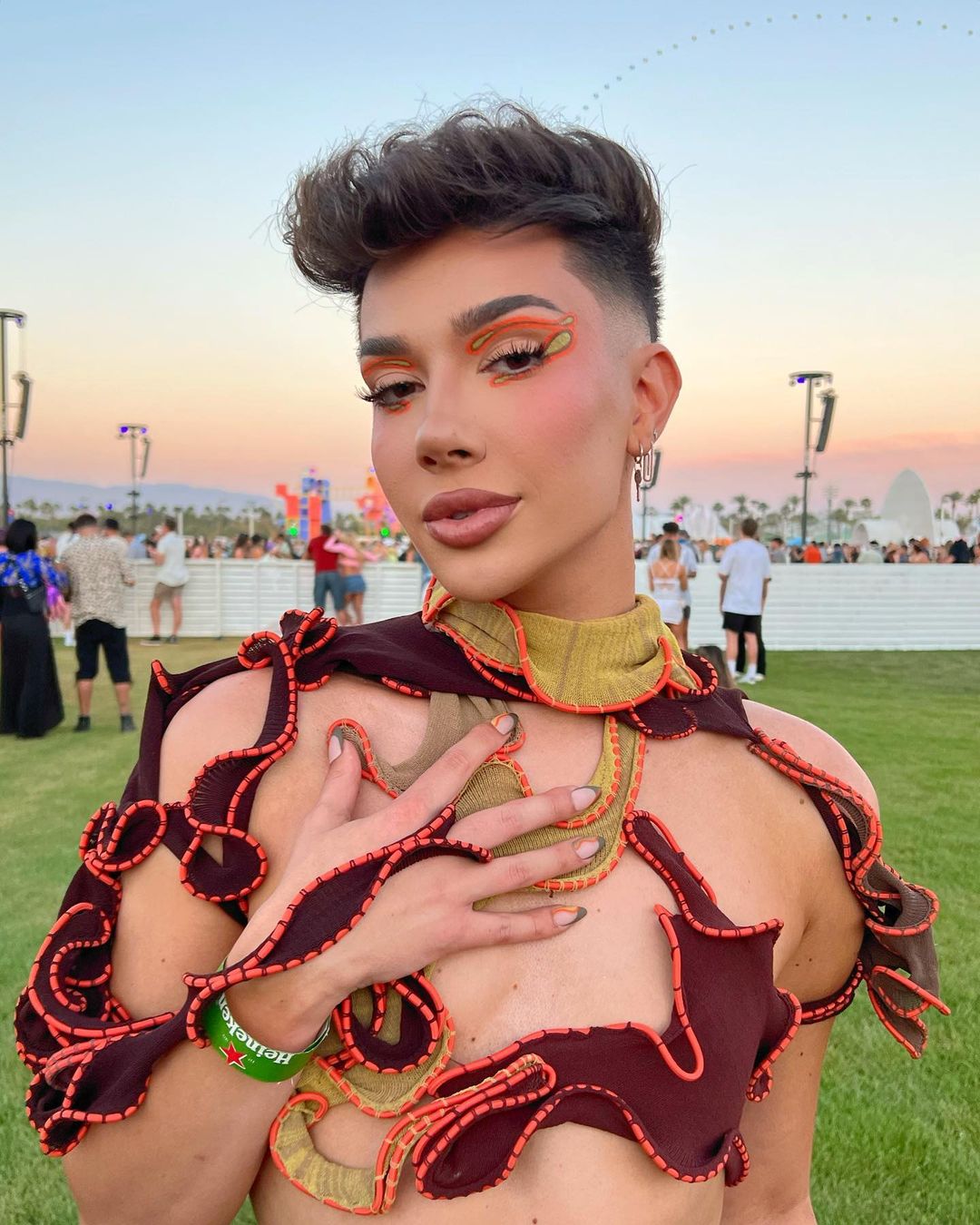 Los mejores outfits de influencers en Coachella