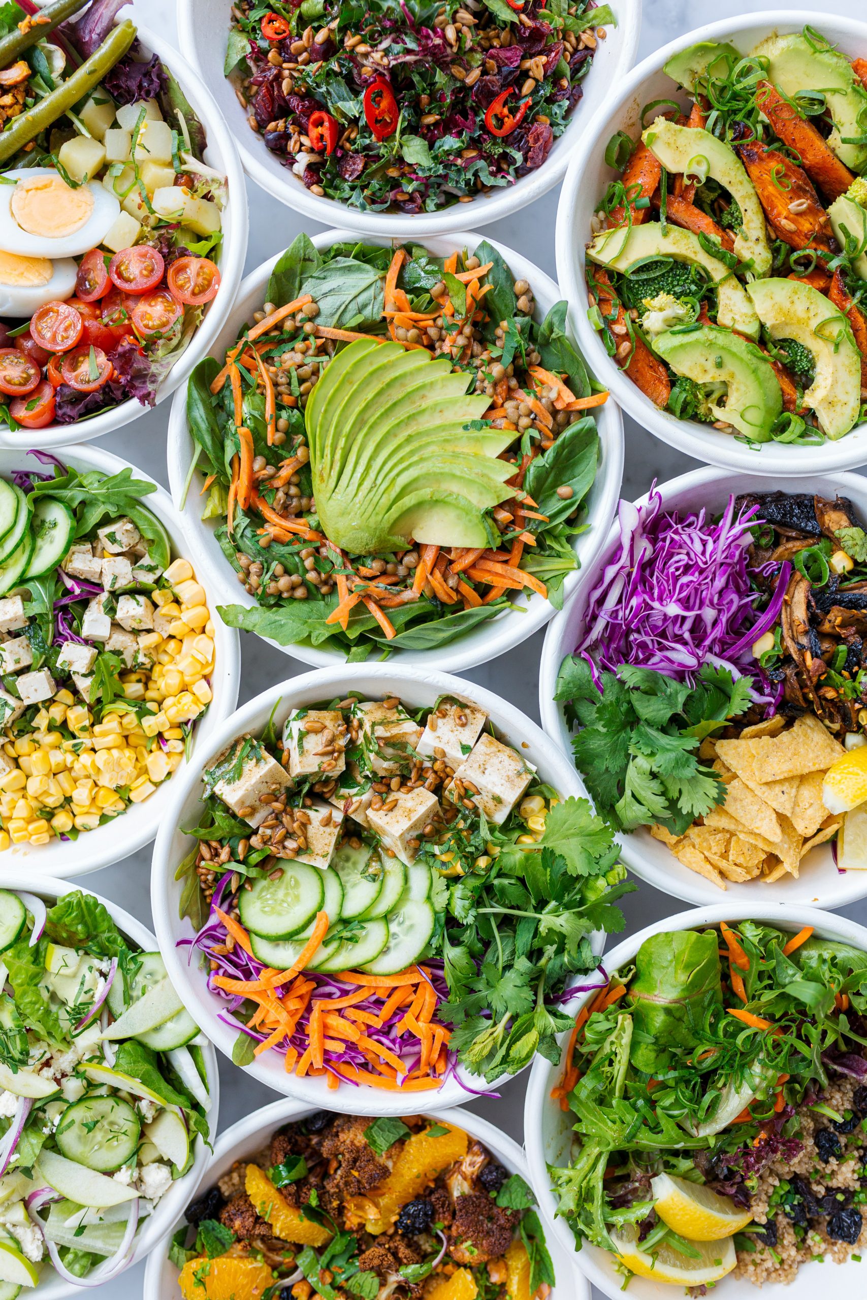 Quítale los aburrido a las ensaladas con estas recetas