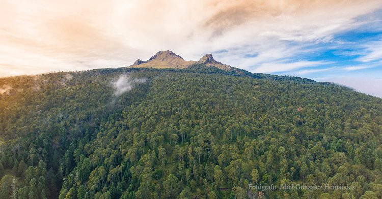 Hiking, montañas, paseo, caminata, naturaleza