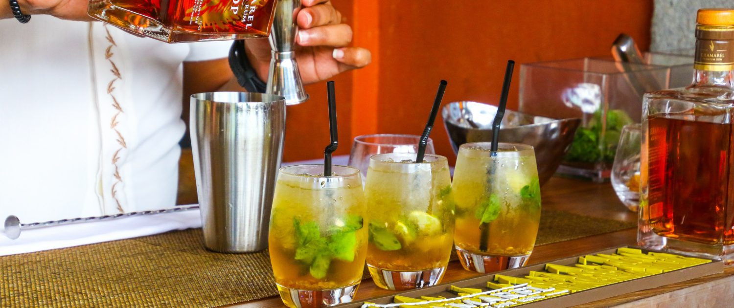 Bar, lugar, comida, referencia, México, experiencia, atemporal, date, fiesta, amigos, CDMX, bar parisino Bar, lugar, comida, referencia, México, experiencia, atemporal, date, fiesta, amigos, CDMX, bar parisino