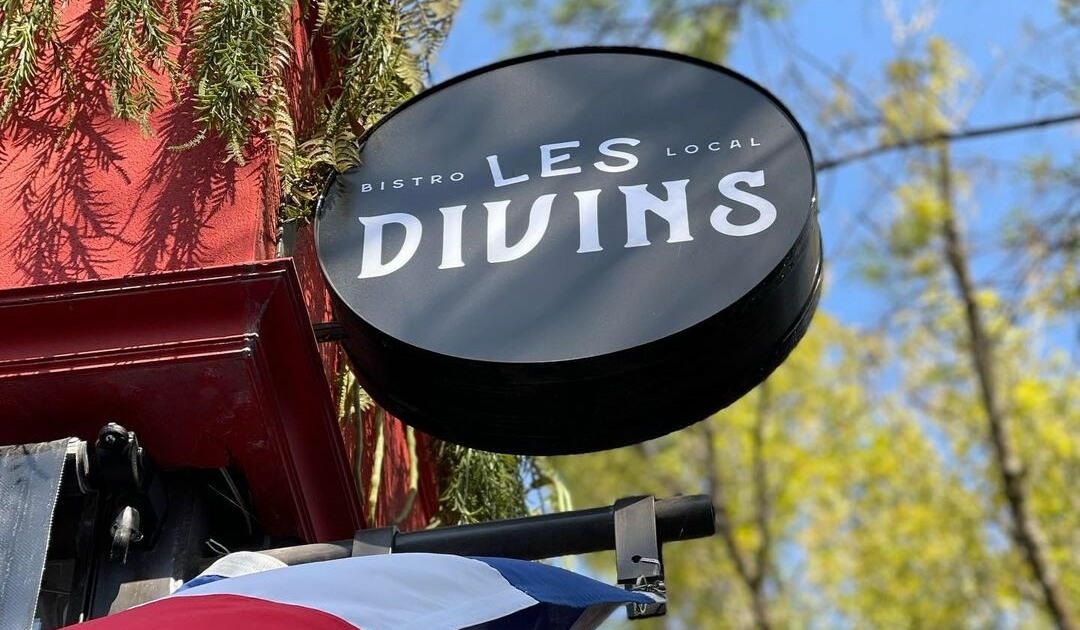 Les Divins, gastronomía francesa, Polanco, pedacito, Francia, CDMX, restaurante francés, platos clásicos, ambiente, acogedor, bar, vino espumoso