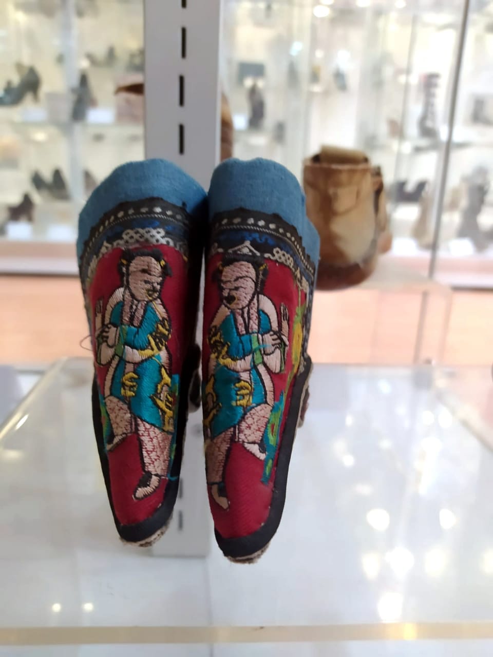 museo, museo del calzado, zapatos, zapatos famosos, zapatos históricos, ciudad de méxico, must