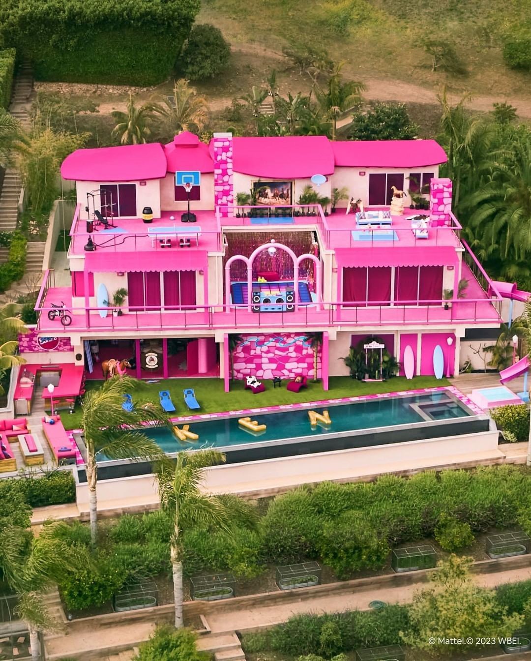 ¿Ya conoces el increíble airbnb de Barbie?