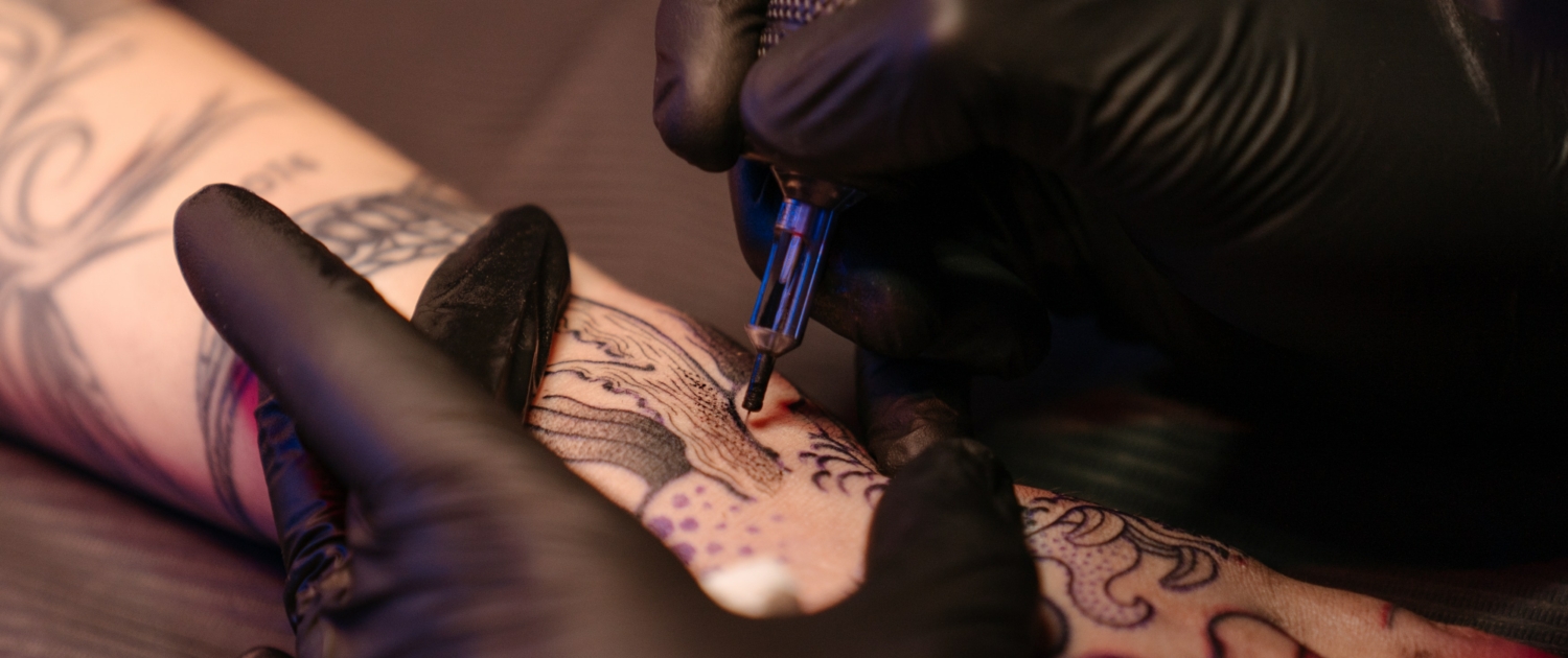 tatuajes, día del tatuaje, historia, estigma, tatuadores, estudios, estilos, arte en la piel