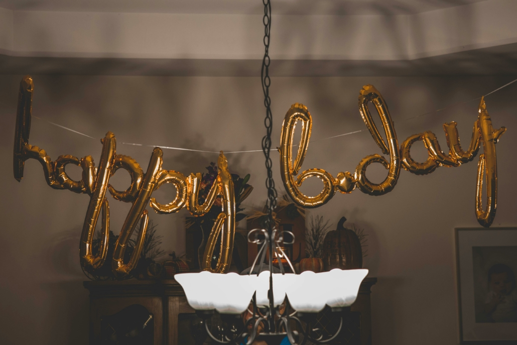 tradiciones, cumpleaños, cumpleañeras, pastel, velas, deseos, piñata, birthday