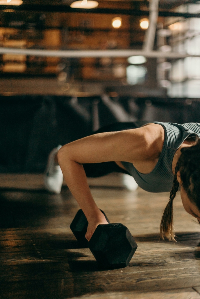 ¿Qué es mejor?¿Pesas o pilates?